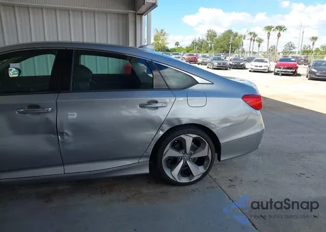 2018 Honda Accord Touring from USA, damaged, VIN 1HGCV1F9XJA034714